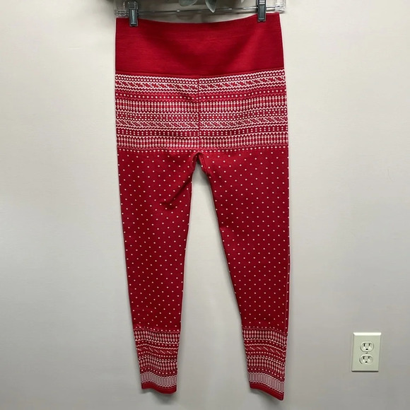 NWT Fabletics High Waisted Seamless Fair Isle Legging Red White L - Picture 4 of 16